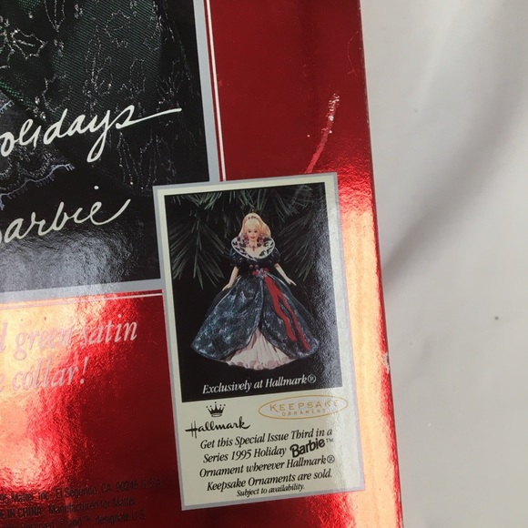 Vintage Barbie 1995 Happy Holidays Special Edition Barbie doll by Mattel in box - Picture 6 of 11